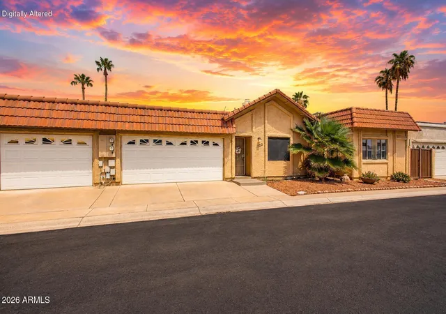 Photo 2 of Single family home for sale at 1122 E Charleston Ave, Phoenix, AZ 85022 | MLS# 7061174 | Listing updated on 2026-09-15