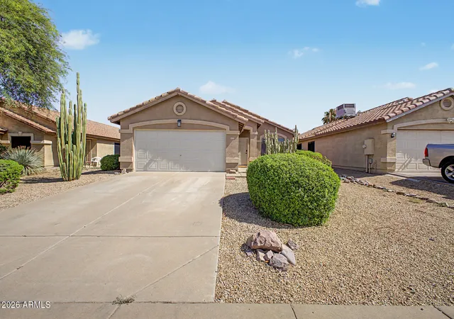 1st image of 1078 E Pima Ave, Apache Junction, AZ 85119 | MLS# 7061778