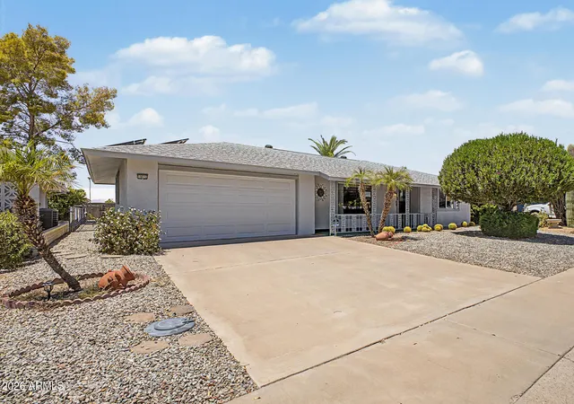 Photo 1 of Single family home for sale at 16022 N Lakeforest Dr, Sun City, AZ 85351 | MLS# 7063547 | Listing updated on 2026-10-06