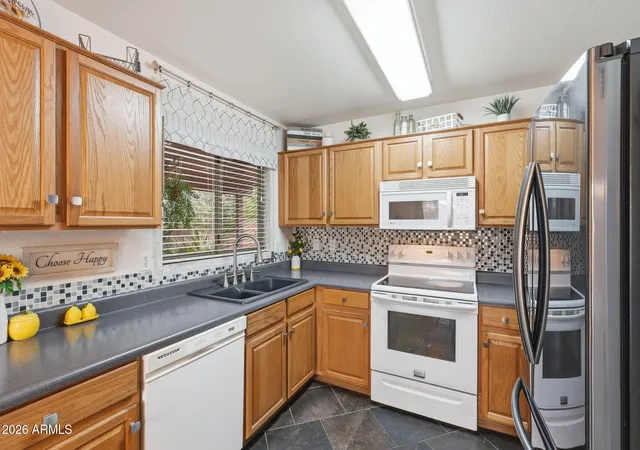 3rd image of 1547 E 12Th St, Casa Grande, AZ 85122 | MLS# 7062928