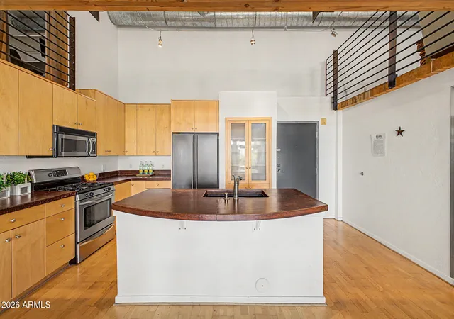 3rd image of 914 E Osborn Rd #417, Phoenix, AZ 85014 | MLS# 7061290