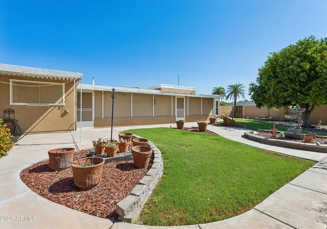 Photo 3 of Single family home for sale at 9201 W Elkhorn Dr, Sun City, AZ 85351 | MLS# 7061554 | Listing updated on 2026-08-29