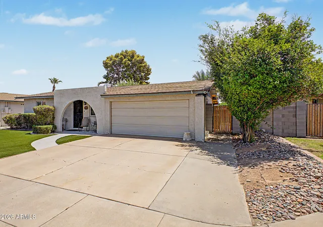 43rd image of 2431 W Via Rialto Cir, Mesa, AZ 85202 | MLS# 7062781