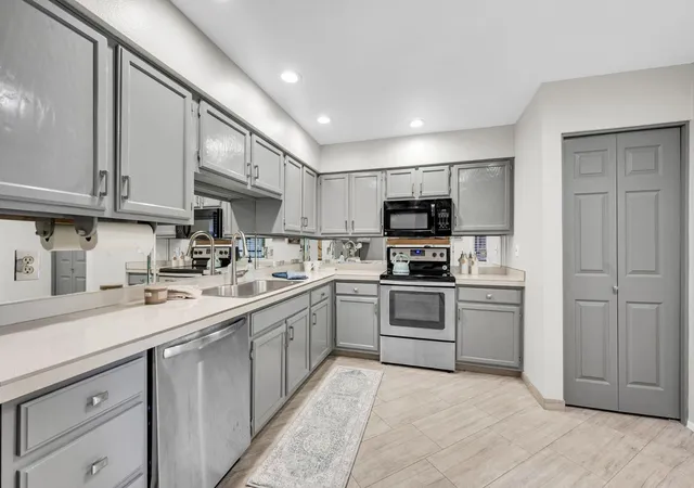Photo 3 of Condo for sale at 9115 E Purdue Ave #213, Scottsdale, AZ 85258 | MLS# 7062974 | Listing updated on 2026-08-28