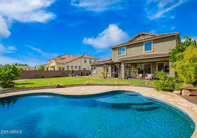Photo 3 of Single family home for sale at 3135 E Athena Ct, Gilbert, AZ 85297 | MLS# 7061369 | Listing updated on 2026-09-16