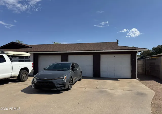 Photo 2 of Townhouse for sale at 41 W 7th Street, Mesa, AZ 85201 | MLS# 7062109 | Listing updated on 2026-09-11