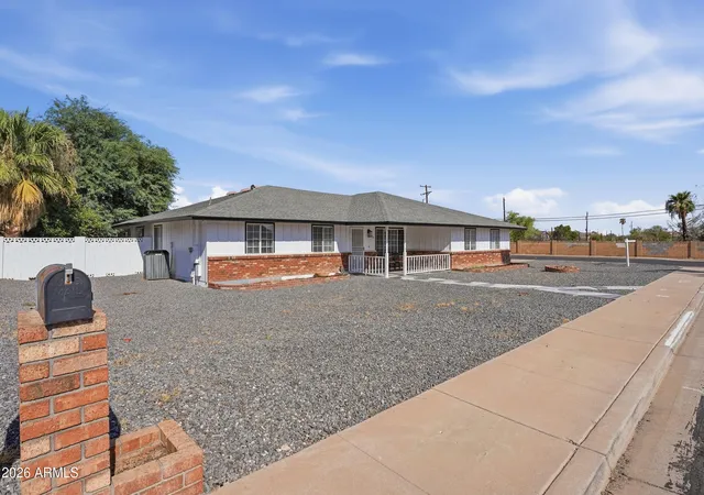 3rd image of 1756 N Summer Cir, Mesa, AZ 85203 | MLS# 7061455