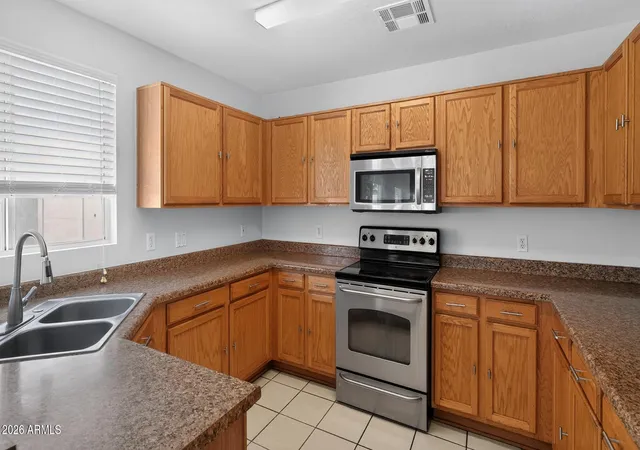 4th image of 13001 W Cherry Hills Dr, El Mirage, AZ 85335 | MLS# 7062276
