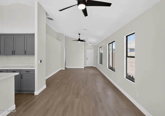 2nd image of 6541 W Cocopah St, Phoenix, AZ 85043 | MLS# 7062363