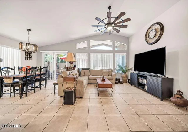 3rd image of 14011 W Paiute Trl, Surprise, AZ 85374 | MLS# 7061592