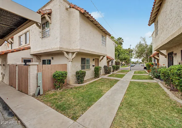 2nd image of 8841 N 12th Pl, Phoenix, AZ 85020 | MLS# 7061334
