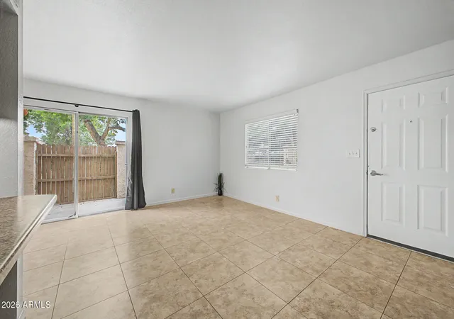 5th image of 8841 N 12Th Pl, Phoenix, AZ 85020 | MLS# 7061334