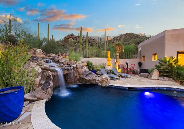 5th image of 13971 N Jims Deadend Pl, Marana, AZ 85658 | MLS# 7061381