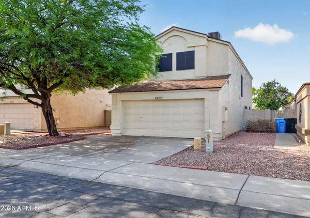 2nd image of 4047 W Whispering Wind Dr, Glendale, AZ 85310 | MLS# 7061394