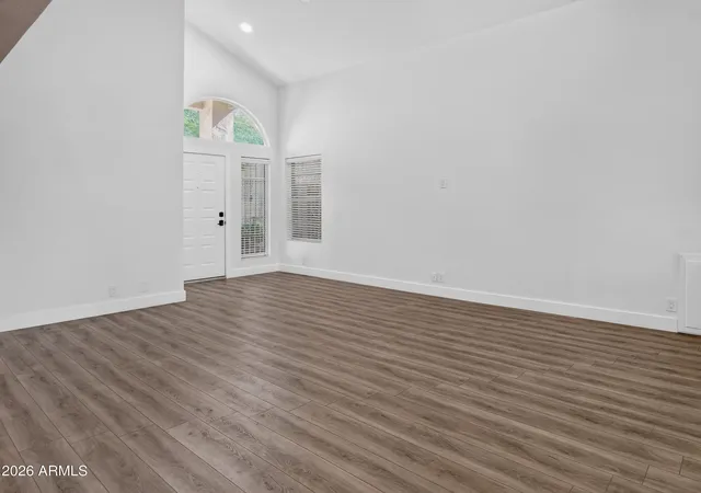 Photo 4 of Single family home for sale at 4047 W Whispering Wind Dr, Glendale, AZ 85310 | MLS# 7061394 | Listing updated on 2026-10-16