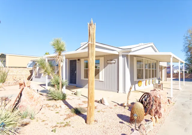 2nd image of 49603 Rainbow Ave, Quartzsite, AZ 85346 | MLS# 7061418