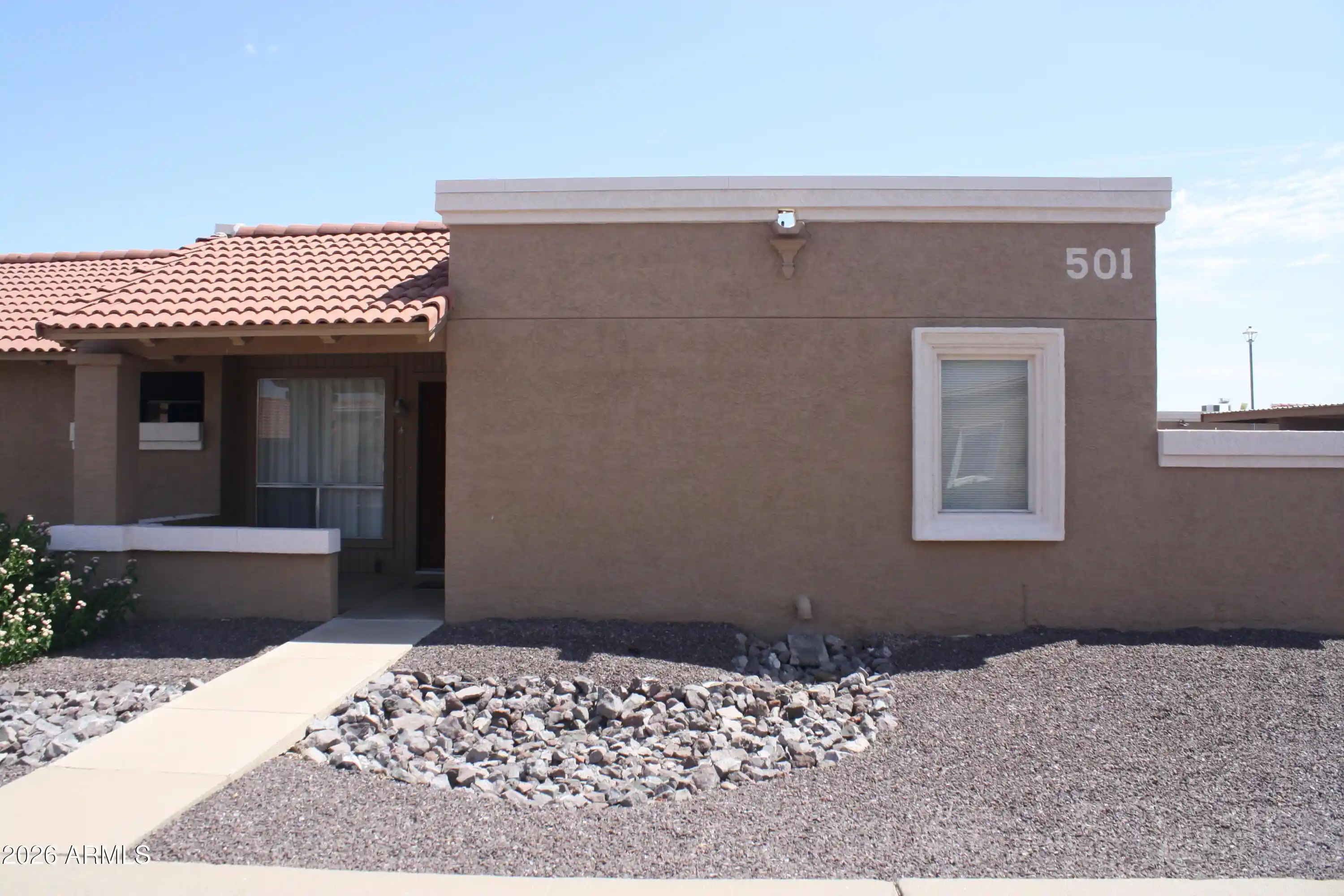 Listing Photo 1 - Condo for sale in 501 W Hogh Dr located at 501 W Hogh Dr, Phoenix, AZ 85027 - Unit 501 W Hononegh Dr