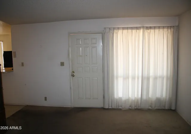 2nd image of 501 W Hogh Dr #4, Phoenix, AZ 85027 | MLS# 7061767