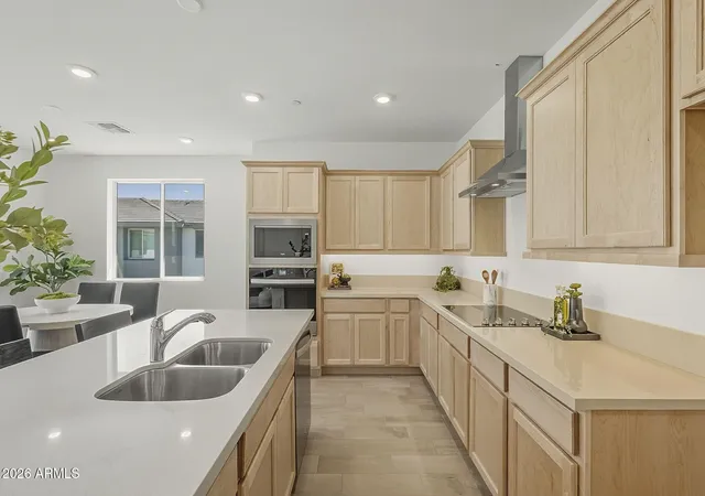1st image of 2121 W Sonoran Desert Dr #99, Phoenix, AZ 85085 | MLS# 7061430