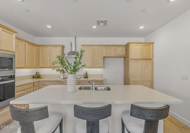 4th image of 2121 W Sonoran Desert Dr #99, Phoenix, AZ 85085 | MLS# 7061430