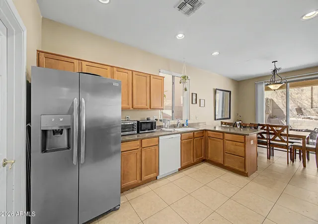 5th image of 1638 W Cottonwood Ln, Phoenix, AZ 85045 | MLS# 7061431