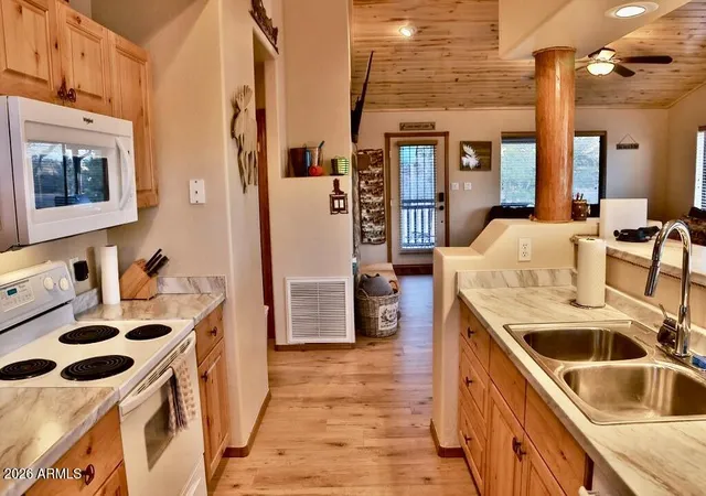 3rd image of 2334 S Buffalo Loop, Overgaard, AZ 85933 | MLS# 7062579