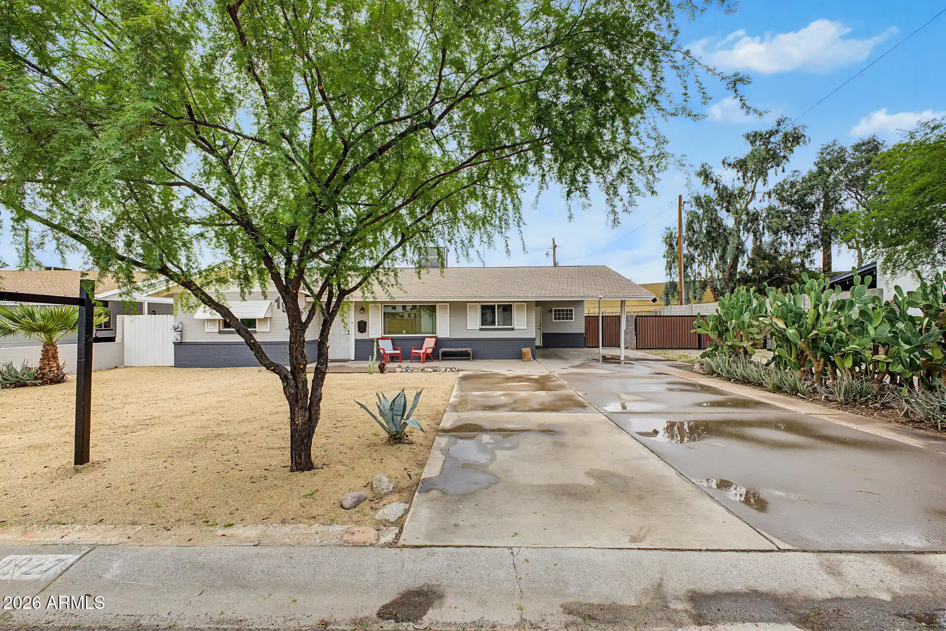 Photo 1 of Single family home for sale at 1927 E Monterey Way, Phoenix, AZ 85016 | MLS# 7097555 | Listing updated on 2026-10-24