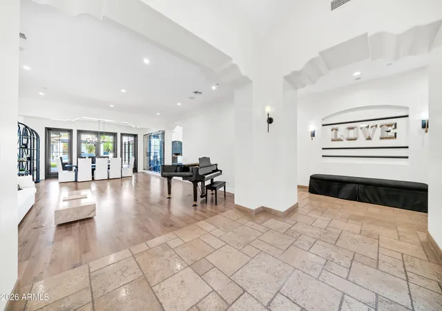 4th image of 5210 E Via Los Caballos Ln, Paradise Valley, AZ 85253 | MLS# 7061495