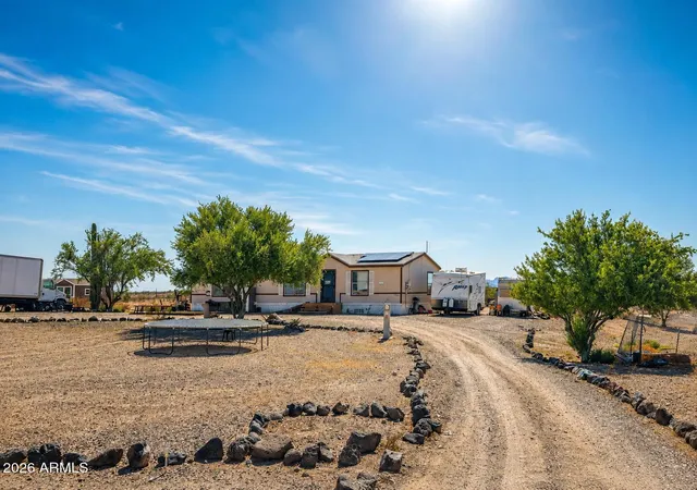 1st image of 3020 N 333rd Ave, Tonopah, AZ 85354 | MLS# 7061939