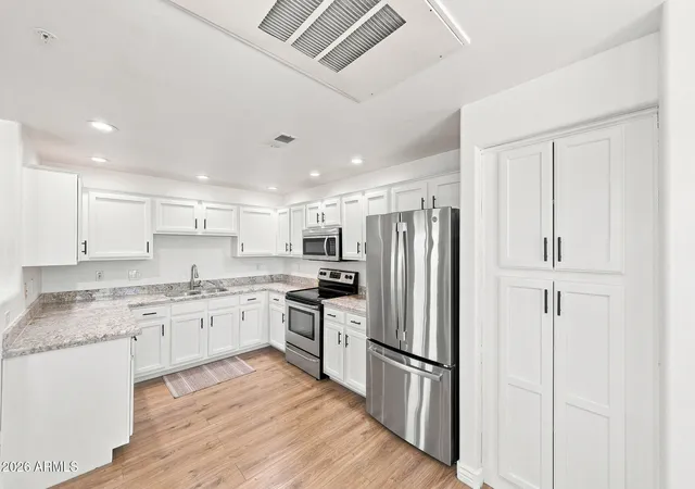 Photo 3 of Condo for sale at 16801 N 94th Street #2060, Scottsdale, AZ 85260 | MLS# 7061850 | Listing updated on 2026-08-20