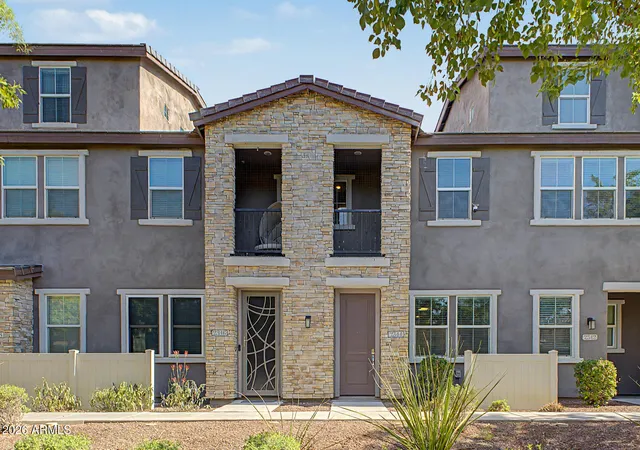 1st image of 2344 E Hidalgo Ave, Phoenix, AZ 85040 | MLS# 7063356