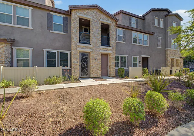 2nd image of 2344 E Hidalgo Ave, Phoenix, AZ 85040 | MLS# 7063356