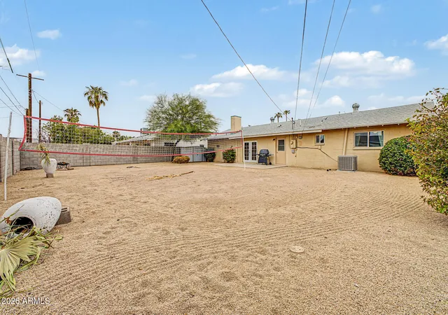 13th image of 15 E Alameda Dr, Tempe, AZ 85282 | MLS# 7061538