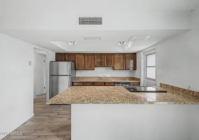Photo 4 of Single family home for sale at 15 E Alameda Dr, Tempe, AZ 85282 | MLS# 7061538 | Listing updated on 2026-10-04