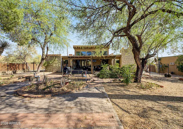 Photo 1 of Sale Pending at 6510 E Dixileta Dr, Cave Creek, AZ 85331 | MLS# 7061581 | Listing updated on 2026-10-23