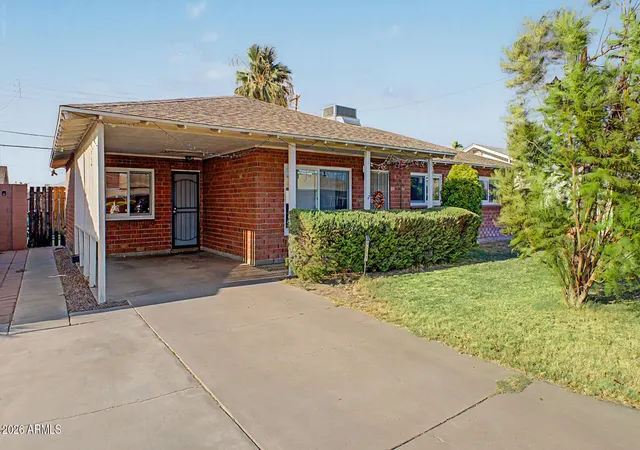 4th image of 4250 W Keim Dr, Phoenix, AZ 85019 | MLS# 7061690