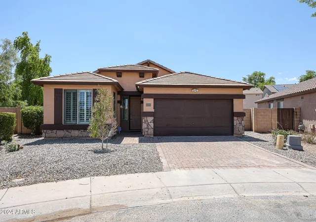 1st image of 10101 W Cordes Rd, Tolleson, AZ 85353 | MLS# 7061614