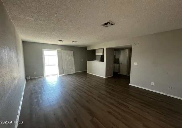 3rd image of 7301 W Heatherbrae Dr, Phoenix, AZ 85033 | MLS# 7061640