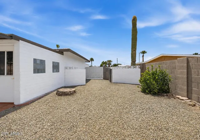 53rd image of 6532 W Medlock Dr, Glendale, AZ 85301 | MLS# 7061713