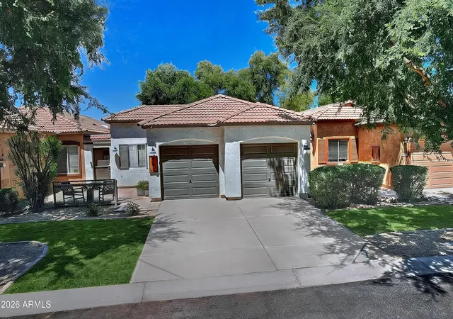 3rd image of 948 S Banning St, Gilbert, AZ 85296 | MLS# 7062497