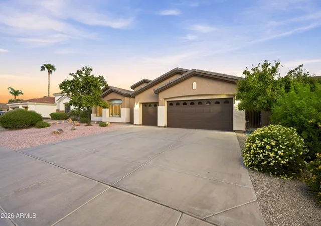 Photo 3 of Single family home for sale at 481 E Vermont Dr, Gilbert, AZ 85295 | MLS# 7061662 | Listing updated on 2026-09-19