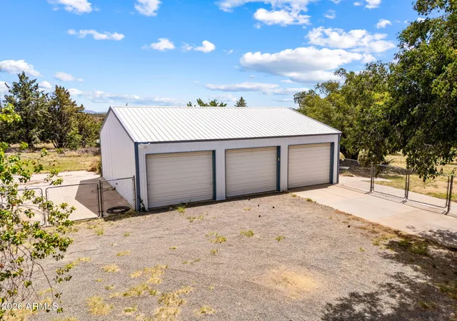 Photo 3 of Manufactured home for sale at 8750 S Steven Trl, Kirkland, AZ 86332 | MLS# 7061676 | Listing updated on 2026-10-08