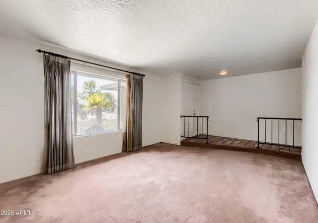5th image of 864 E Paradise Ln, Phoenix, AZ 85022 | MLS# 7061699