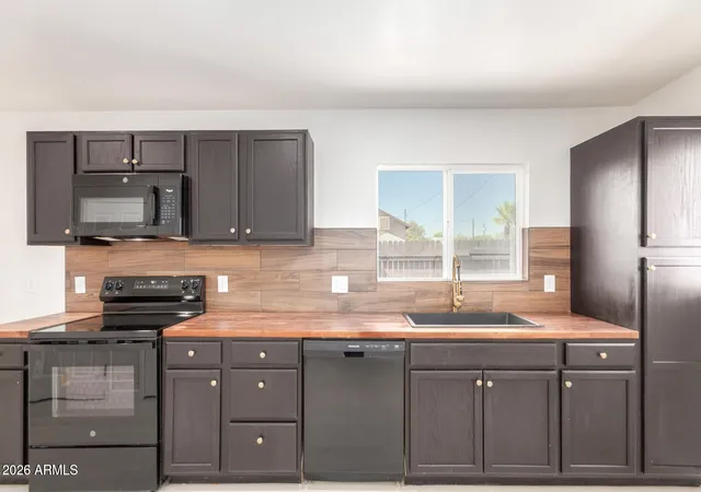 image of 510 N 10th St, Phoenix, AZ 85006 | MLS# 7062594