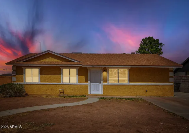 Photo 3 of Single family home for sale at 1339 N Hillcrest Cir, Mesa, AZ 85201 | MLS# 7063375 | Listing updated on 2026-08-14