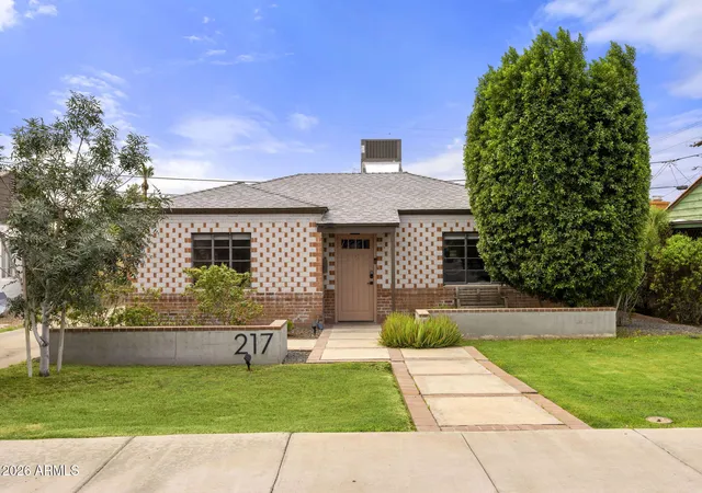 Single family home for sale at 217 W Campbell Ave, Phoenix, AZ 85013 | MLS# 7061712