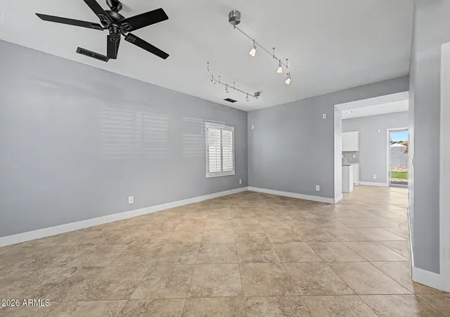 4th image of 372 E Goldmine Ct, San Tan Valley, AZ 85140 | MLS# 7068831
