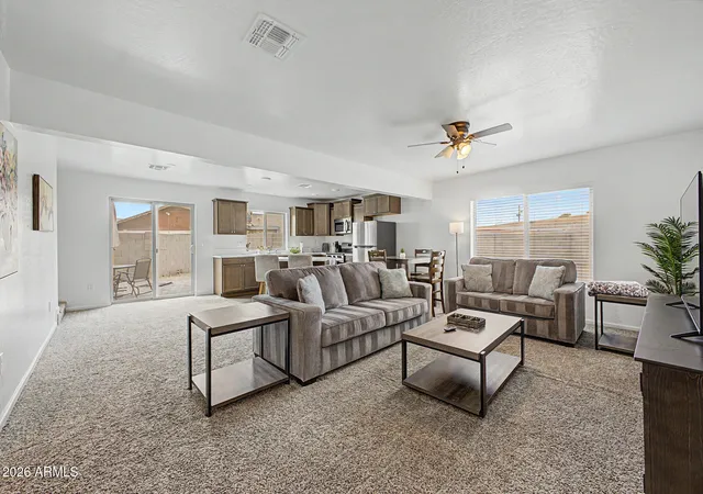 Townhouse for sale at 1640 N Cameron St, Casa Grande, AZ 85122 | MLS# 7063707