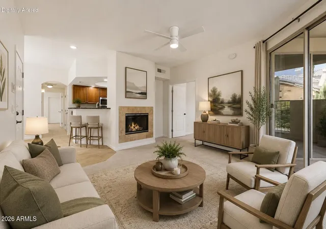 Listing Photo 4 - Condo for sale in building located at 4848 N 36Th St, Phoenix, AZ 85018 - Unit #130