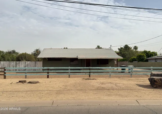 1st image of 2804 W Belmont Ave, Phoenix, AZ 85051 | MLS# 7061805